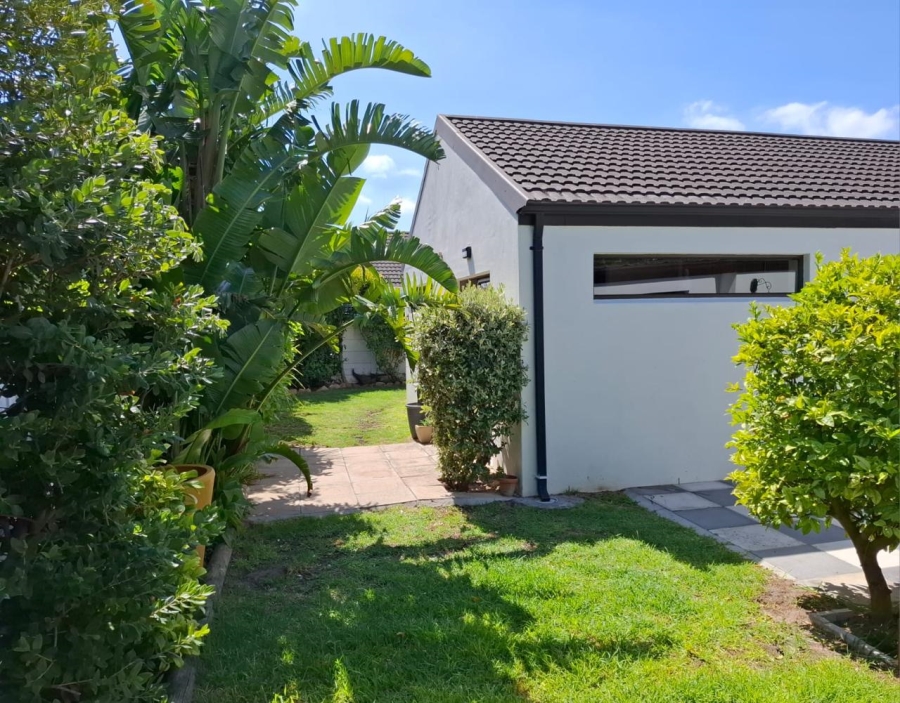 3 Bedroom Property for Sale in Lakeside Western Cape